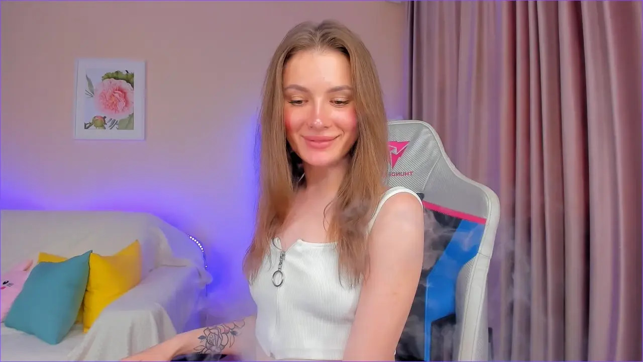 Exclusive Leak: Effy_Martin - i smoking my vapeee and this is tasty - Stream in FullHD | Hotleakxxx.com