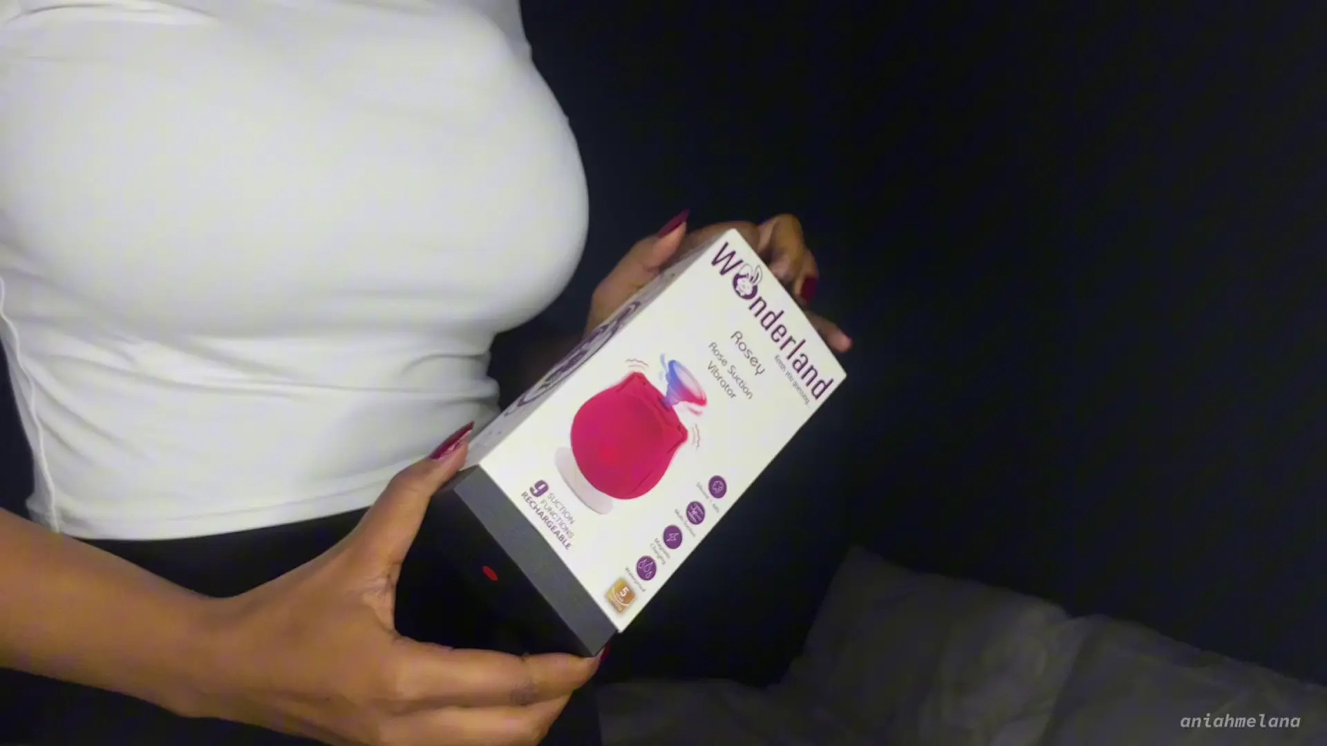 Exclusive Leak: Aniah Melana - The Viral Rose Vibrator Unboxing - Stream in FullHD | Hotleakxxx.com