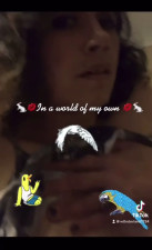 w0nderland17 - Its lonely in a world of your own