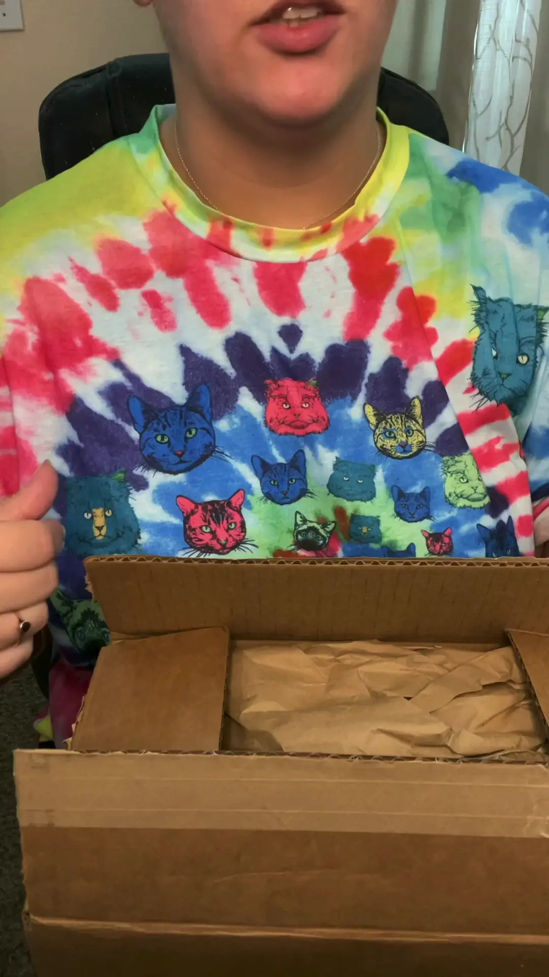 Exclusive Leak: CeelCee - SFW Unboxing large Nox from Bad Dragon - Stream in FullHD | Hotleakxxx.com
