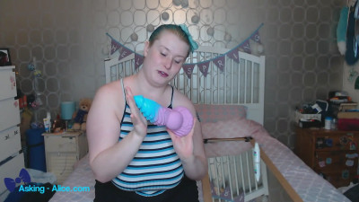 Alice Mayflower - Toy Review - Phreak Club Dildo