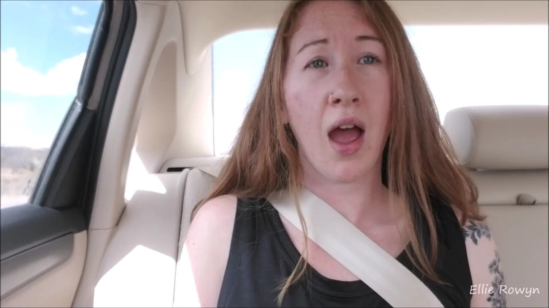 Exclusive Leak: Ellie Rowyn - Beautiful Agony in the Car - Stream in FullHD | Hotleakxxx.com