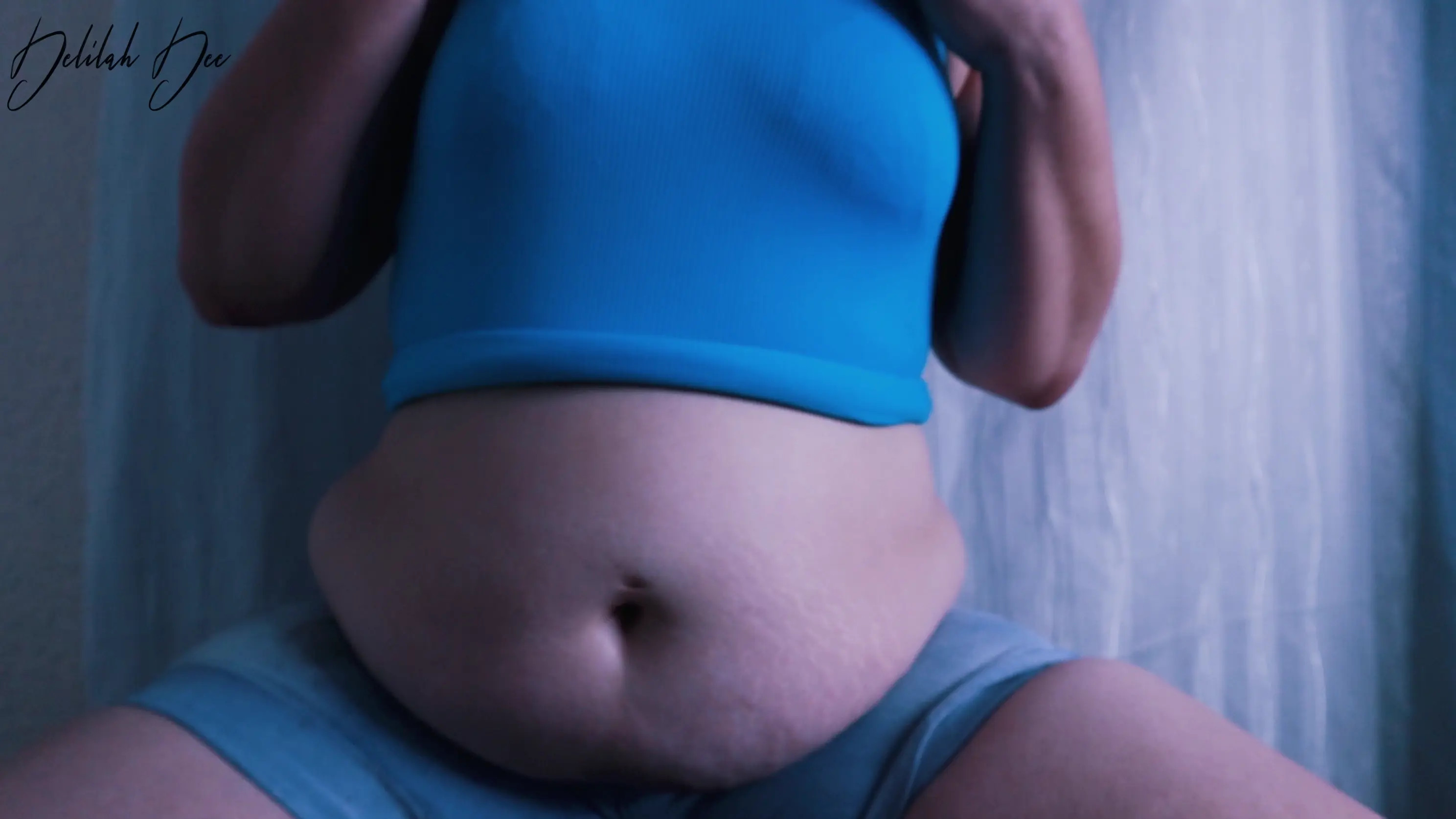 Exclusive Leak: Delilah Dee - Big Belly Jiggle - Stream in FullHD | Hotleakxxx.com