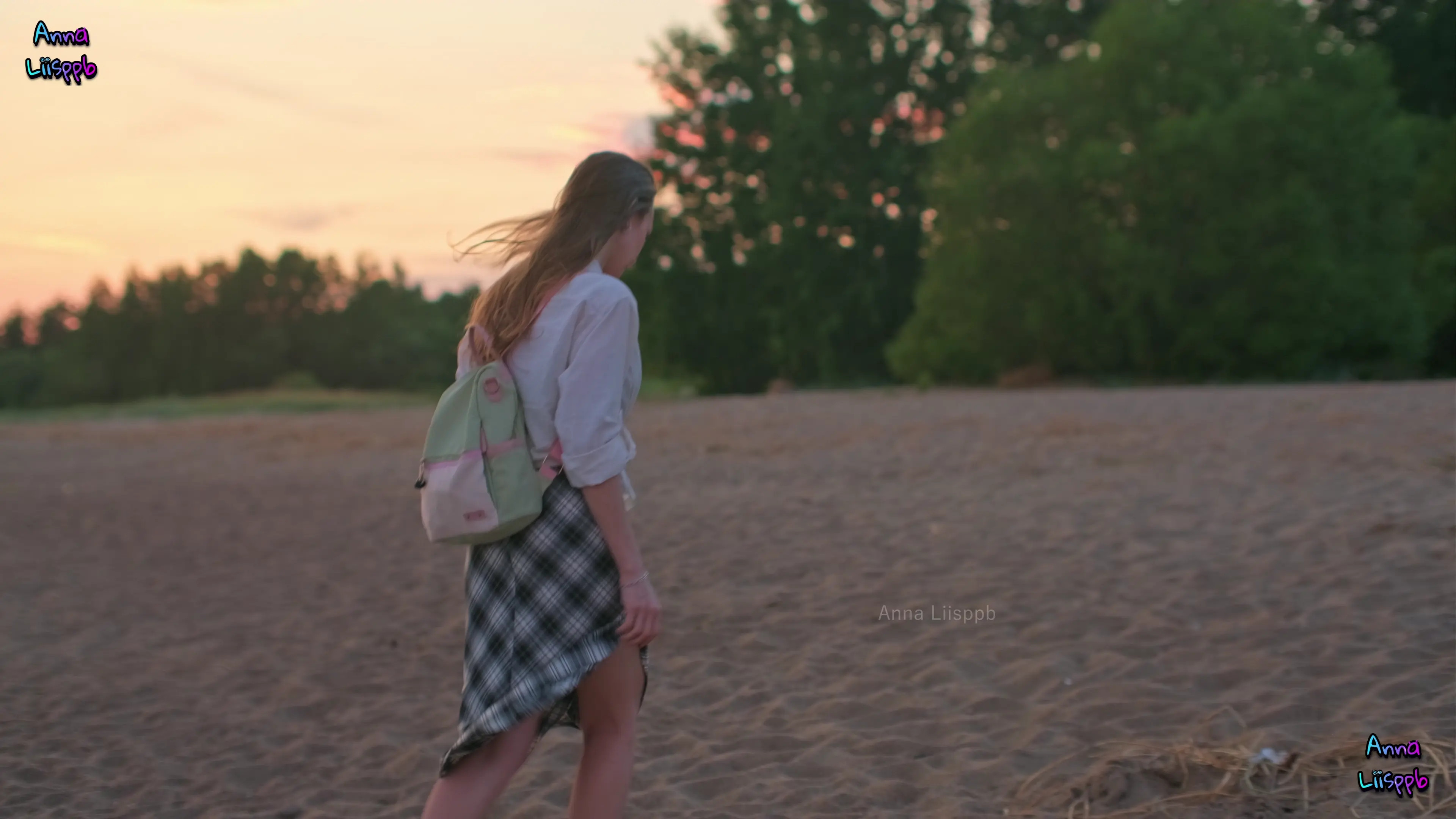 Exclusive Leak: Anna Liisppb - take a walk with me on the beach - Stream in FullHD | Hotleakxxx.com