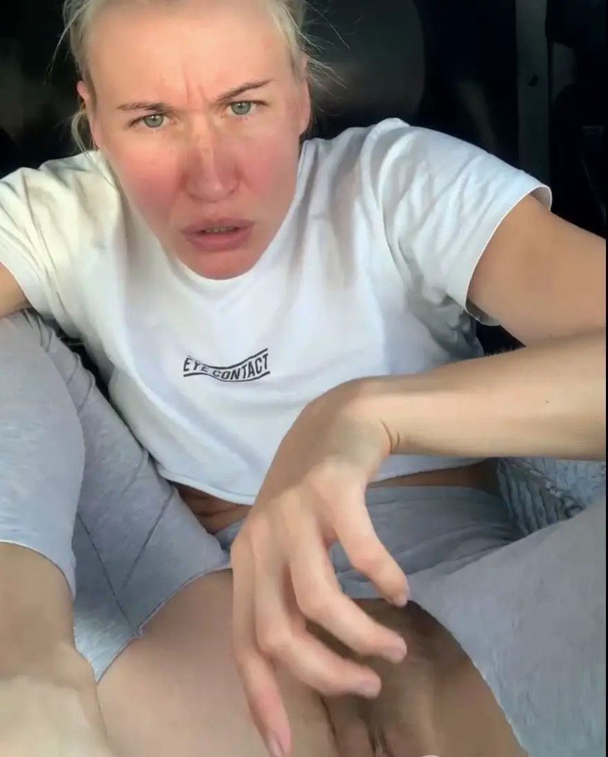 Exclusive Leak: Dina Light - SUCK toes and fingering ASS - Stream in FullHD | Hotleakxxx.com