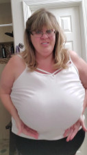 Lacybreasts - Teaser video