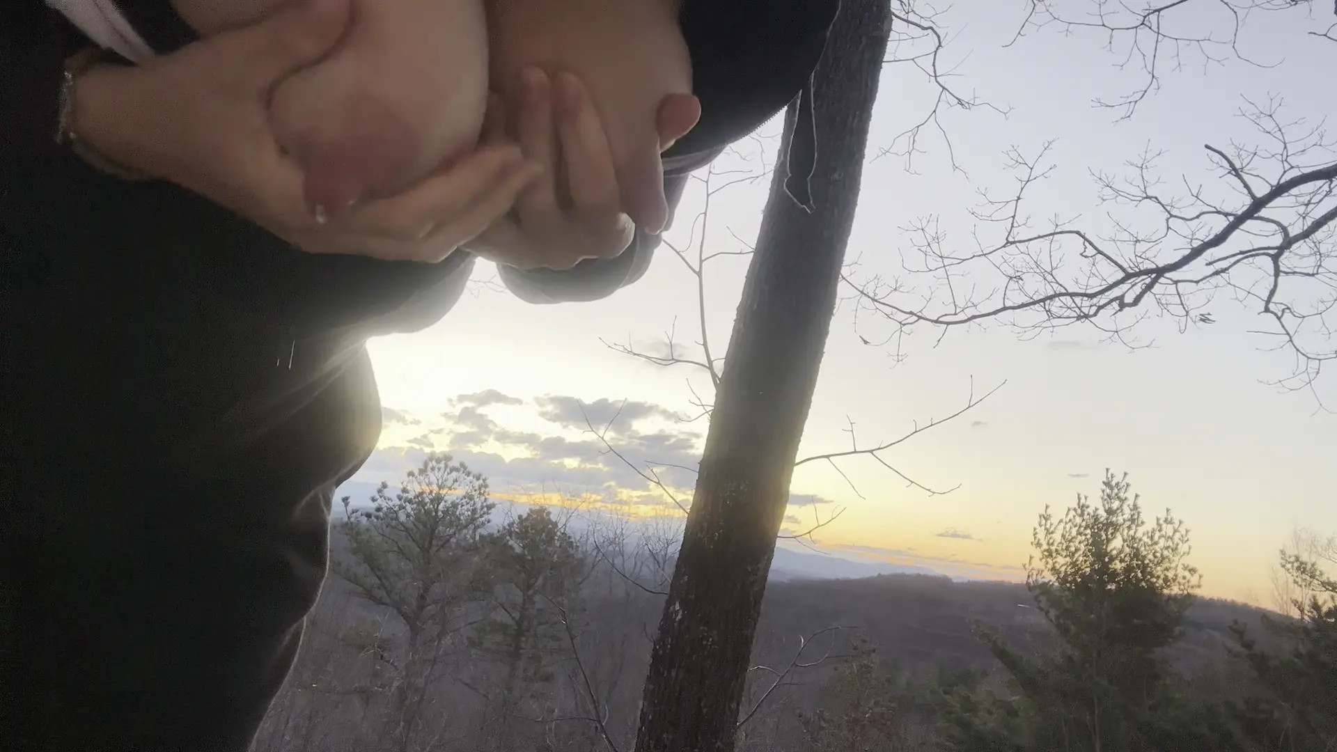 Exclusive Leak: Bumpinbaccas - Sunset milking - Stream in FullHD | Hotleakxxx.com