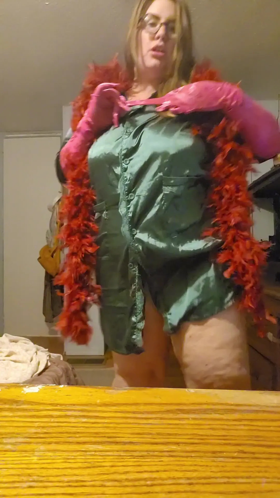 Exclusive Leak: Nympho Nightshade - Burlesque practice - Stream in FullHD | Hotleakxxx.com