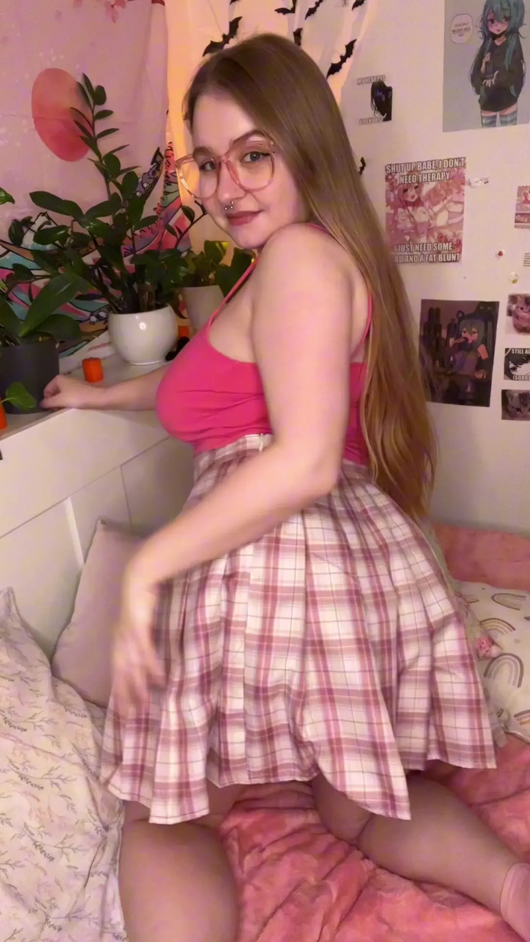 Exclusive Leak: lovelygirlLisa - Ass Tease And Spanking - Stream in FullHD | Hotleakxxx.com
