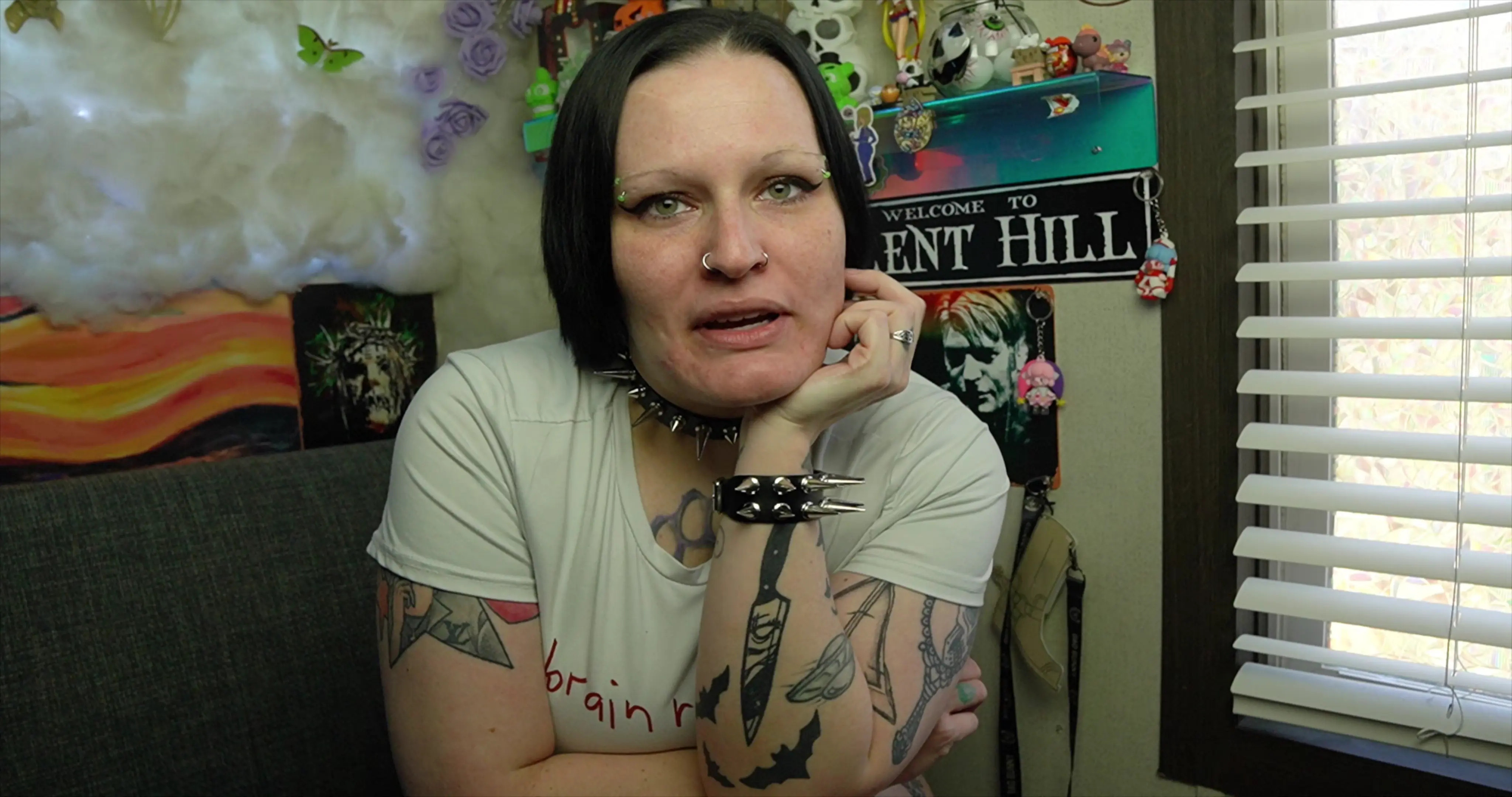 Exclusive Leak: GothBunny6669 - Thick Goth Slut Spanks Themselves While You Ass Worship - Stream in FullHD | Hotleakxxx.com