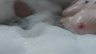 Bunnydathug - Bunnydathug- bathing series- pussy fingering in bubblebath