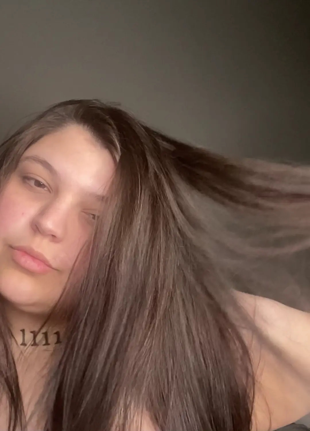 Exclusive Leak: Raven Daze - Slow Motion Hair Play with my Shiny Brunette Hair - Stream in FullHD | Hotleakxxx.com