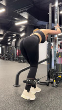 CrystalMoonlight - Mommy trains her ass for you