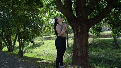 GabbyGaitan - Outdoor workout session