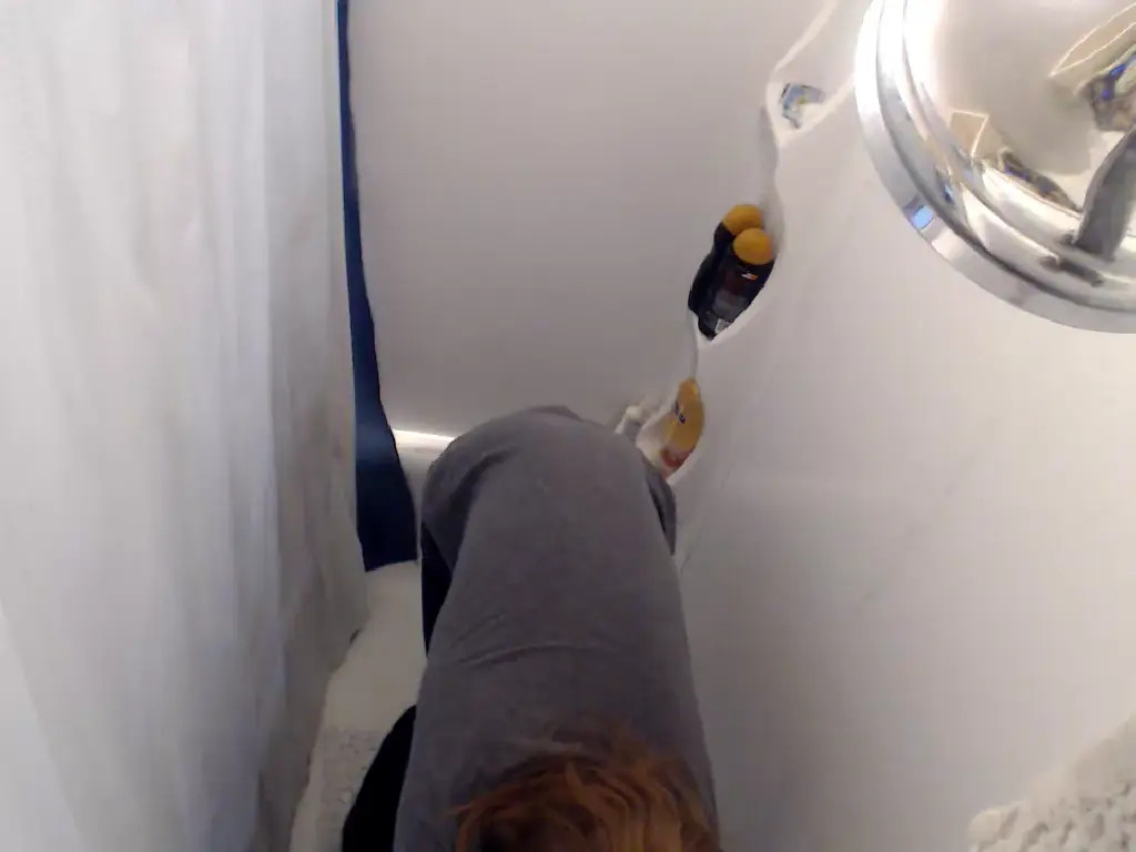 Exclusive Leak: jenovakitty - Fully-Clothed Shower - Stream in FullHD | Hotleakxxx.com