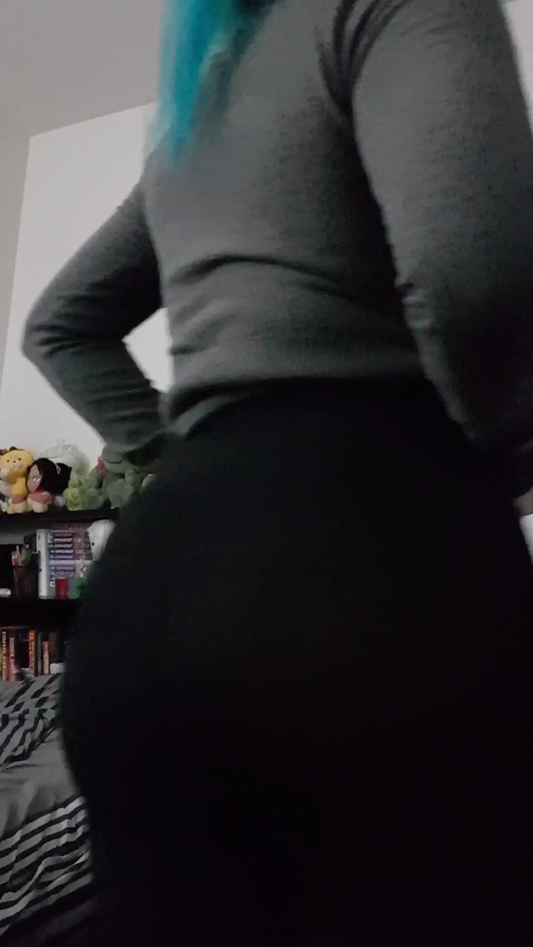 Exclusive Leak: Nyamphy - Leggings Tease - Stream in FullHD | Hotleakxxx.com