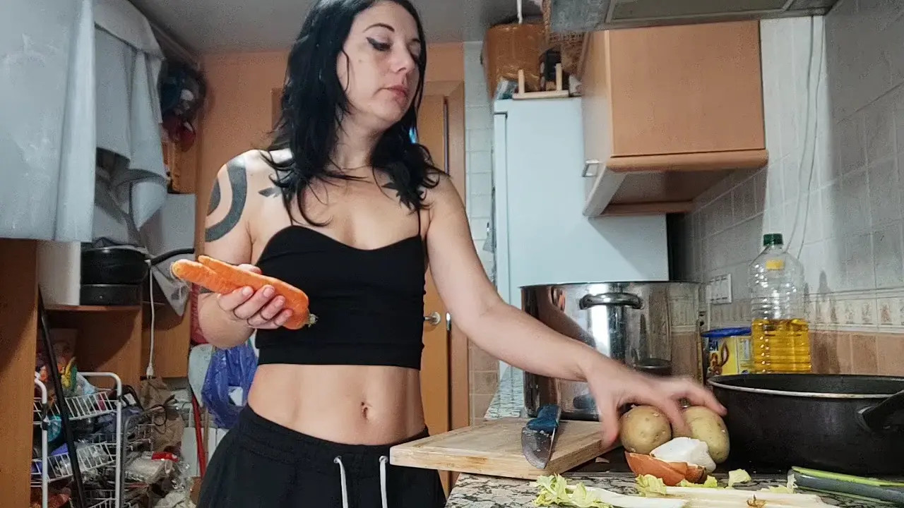 Exclusive Leak: YourSweetPoison - Cooking a Soup for Noobs - Stream in FullHD | Hotleakxxx.com