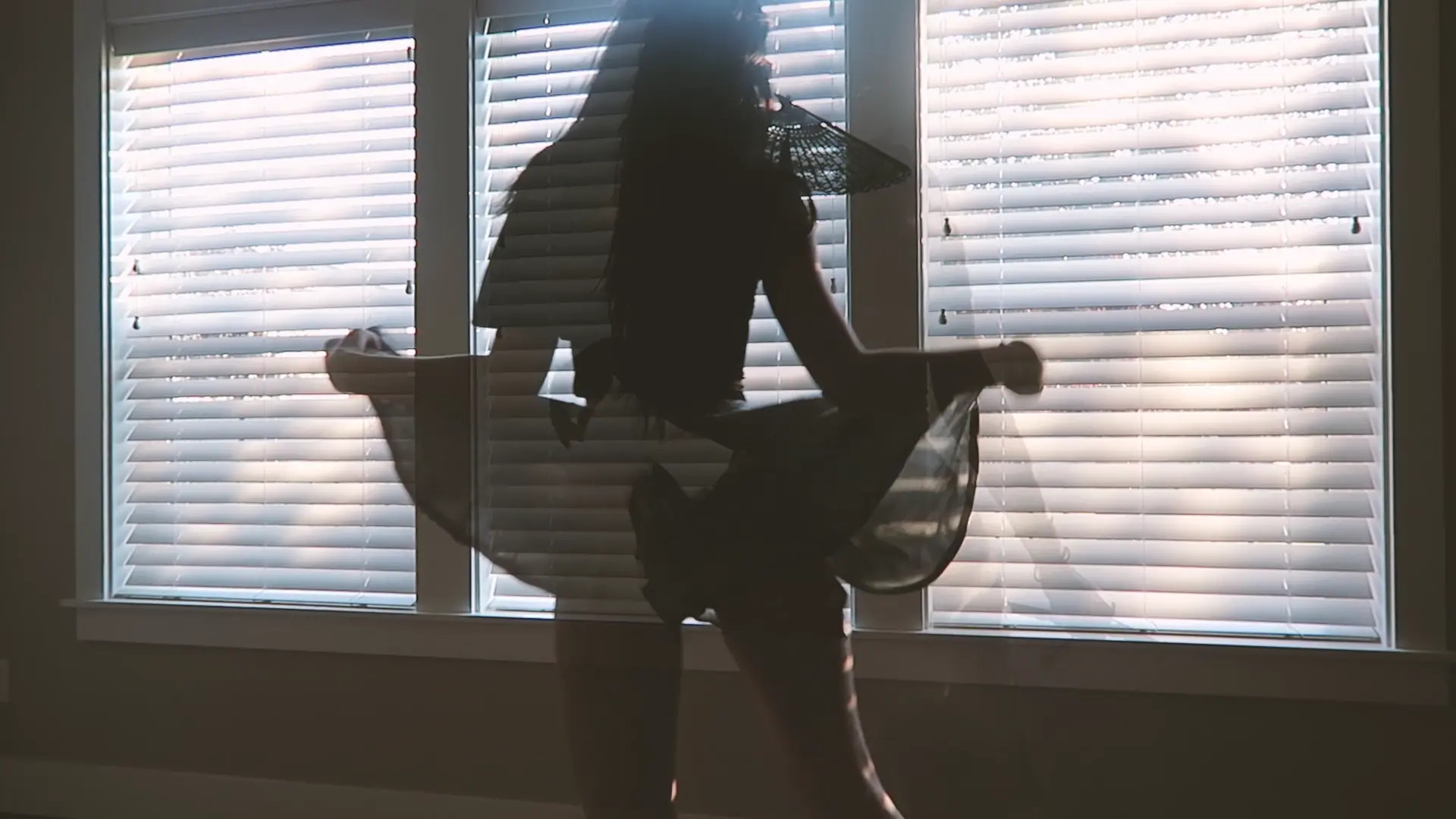 Exclusive Leak: XMissMoxxiX - Tempest Temptress Strip Tease - Stream in FullHD | Hotleakxxx.com