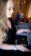 MichelleHart - Making Custom Slime