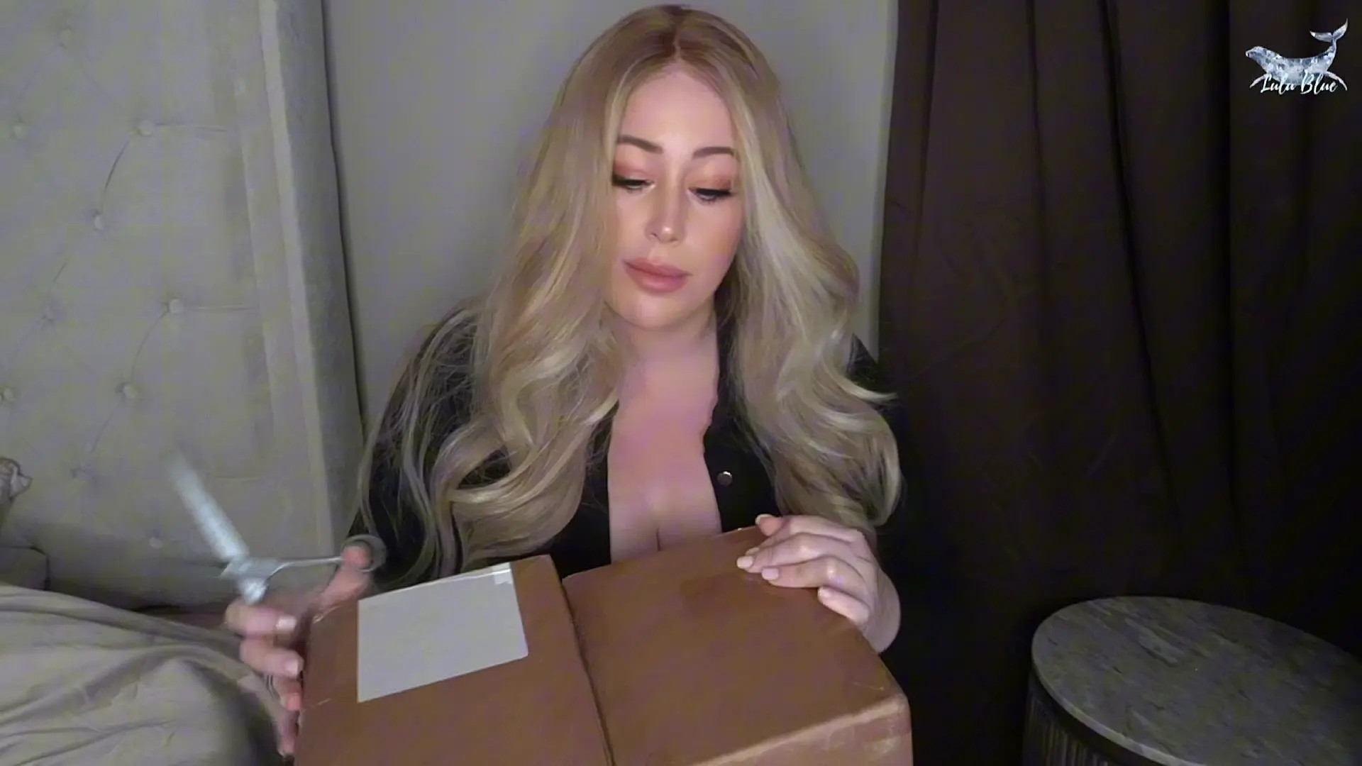 Exclusive Leak: Lulublue x - FREE VIDEO - SEX TOY UNBOXING - Stream in FullHD | Hotleakxxx.com