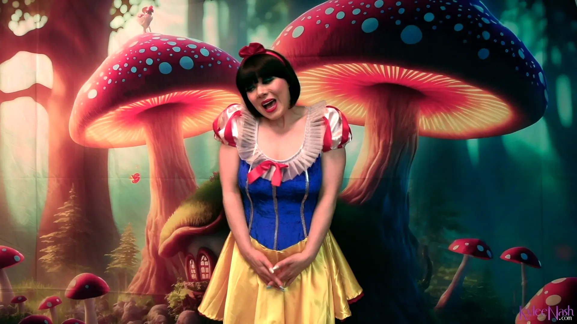 Exclusive Leak: Kylee Nash - Extended Preview - Snow White and the Seven Horny Dwarves - Stream in FullHD | Hotleakxxx.com