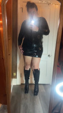 rubberfoxx - Latex + Boots Mirror Tease