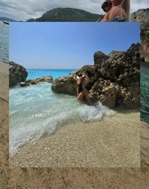 Exclusive Leak: LadyCamy - Sunny Tease by the Sea - Stream in FullHD | Hotleakxxx.com