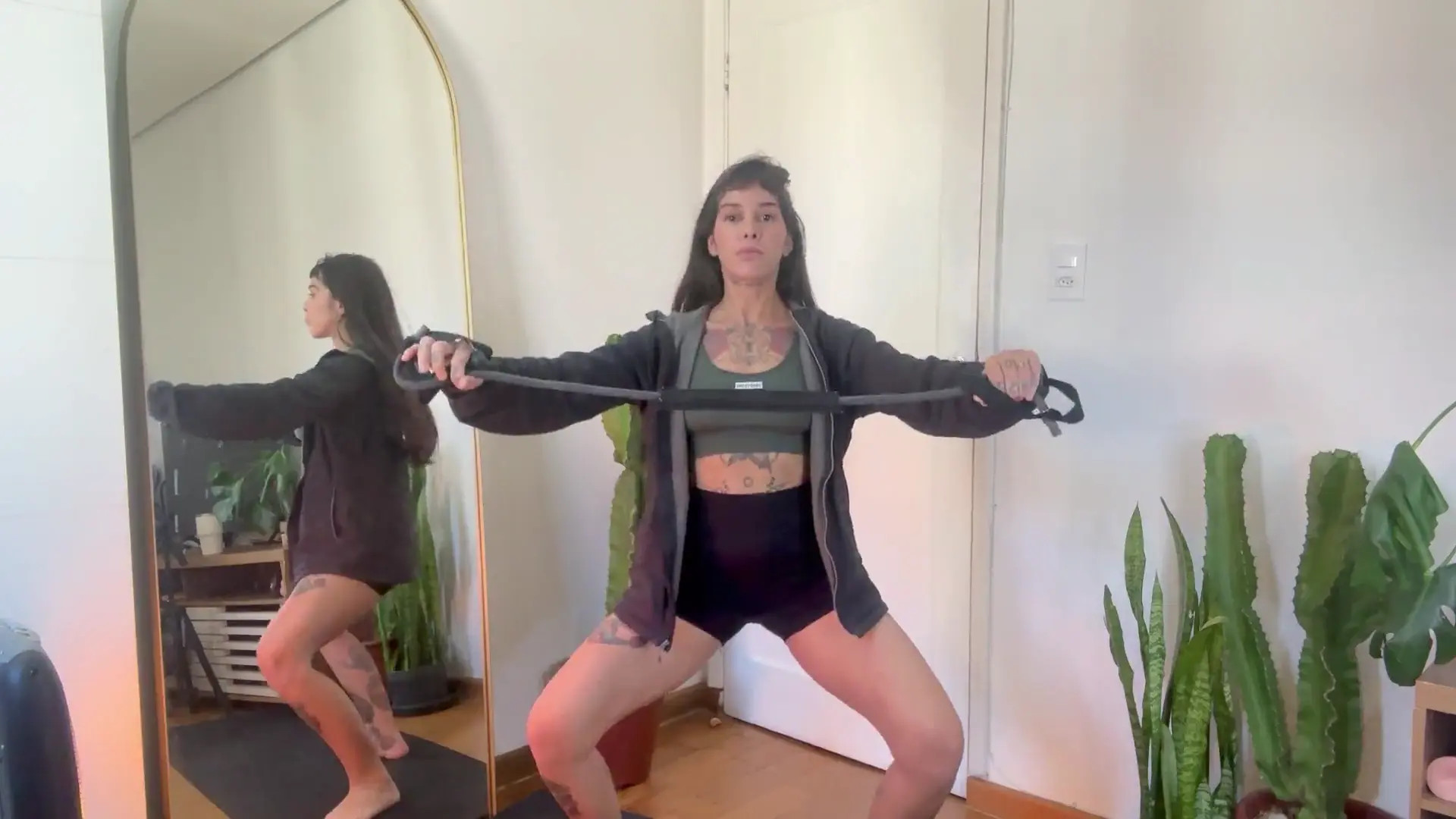 Exclusive Leak: Nikatsu - inked girl rubber band workout warm up strength SFW yoga fit - Stream in FullHD | Hotleakxxx.com