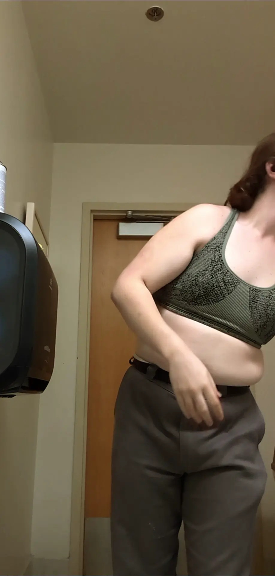 Exclusive Leak: Ally_Wren - Stripping at work - Stream in FullHD | Hotleakxxx.com