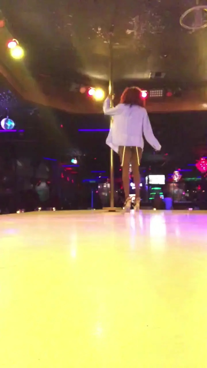 Exclusive Leak: Mistress Niani - Strip Club Teaser - Stream in FullHD | Hotleakxxx.com