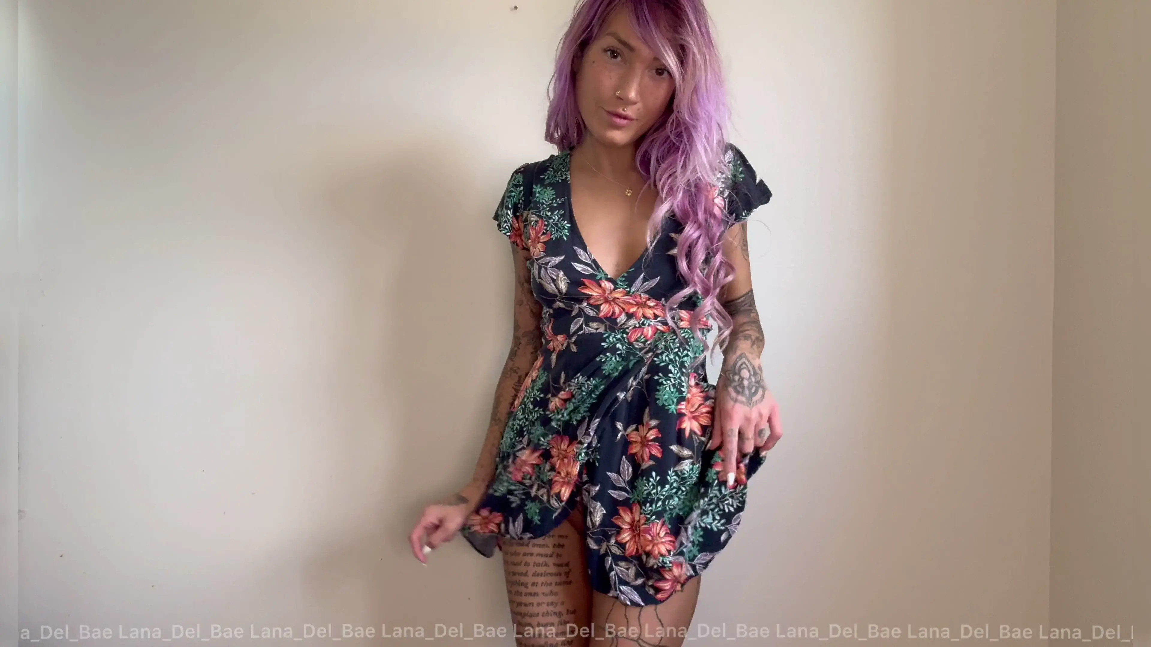 Exclusive Leak: Lana_Del_Bae - A Little Sundress Tease - Stream in FullHD | Hotleakxxx.com