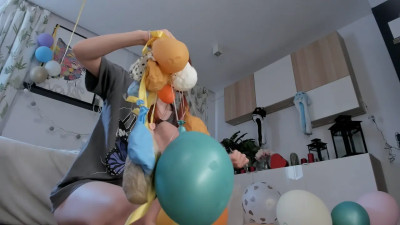 Anna_Prince - Burst my balloons after bday party