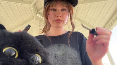 Gbabyexplicit - ASMR doing your makeup outdoors