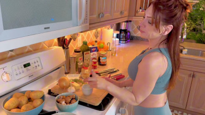 TrophyWifeNat - Cooking with Nat
