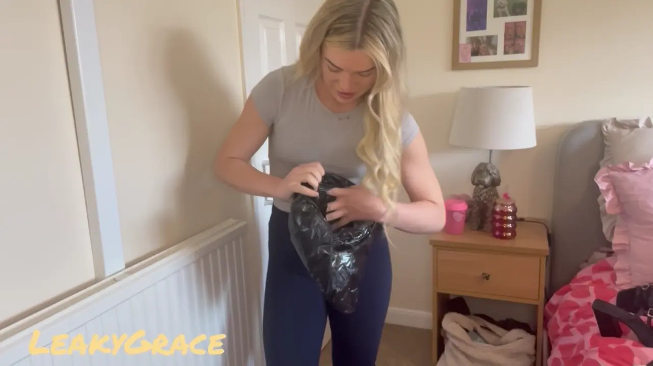 Exclusive Leak: LeakyGrace - Leather wetting vlog free version - Stream in FullHD | Hotleakxxx.com