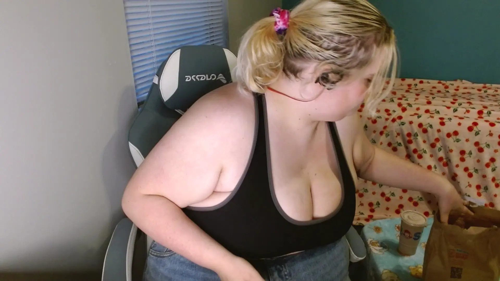 Exclusive Leak: Ronnie Maes SSBBW - Wendy's Feedee Mukbang: Fast Food Tier List EP 3 - Stream in FullHD | Hotleakxxx.com