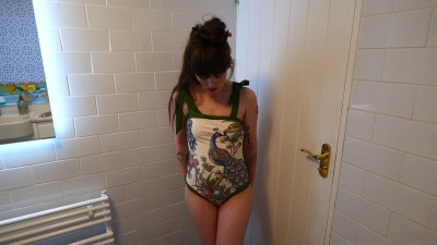 Sydney Harwin - mommy's new pool costumes