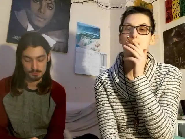 Exclusive Leak: faeriexalien - Smoking A Blunt and Chatting - Stream in FullHD | Hotleakxxx.com