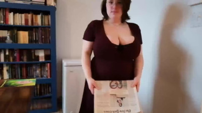 Melonie Kares - Busty Sunday NY Times Broadsheet