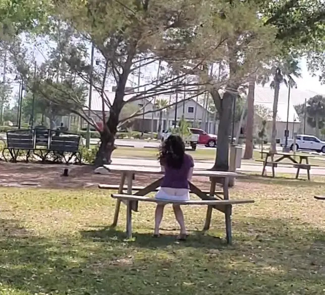 Exclusive Leak: MizDMarie - Quiet Reading in the Park with my Ass Out - Stream in FullHD | Hotleakxxx.com