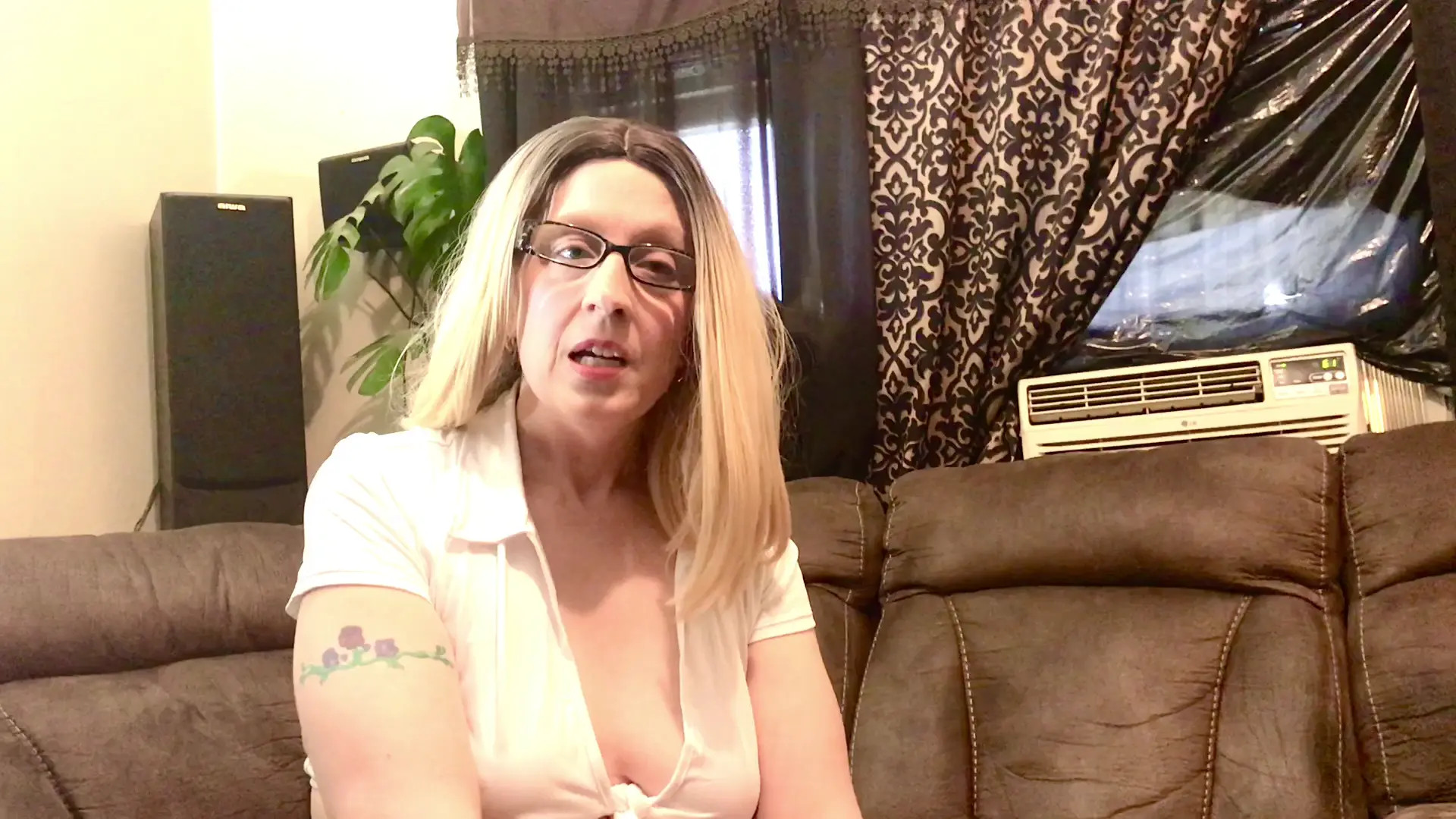 Exclusive Leak: Bbwpawggoddess - Milf twerking her booty - Stream in FullHD | Hotleakxxx.com
