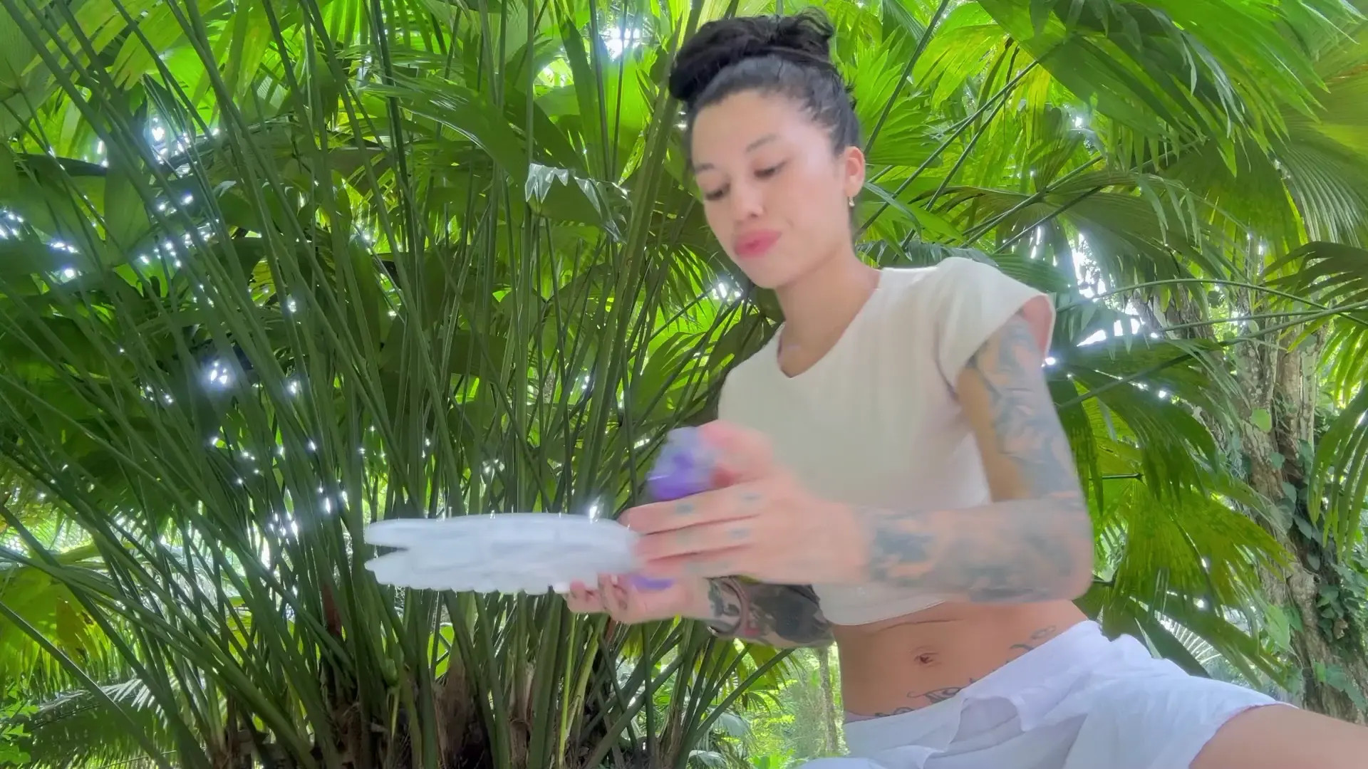 Exclusive Leak: Jessica Alvarez - Painting outdoors - Stream in FullHD | Hotleakxxx.com