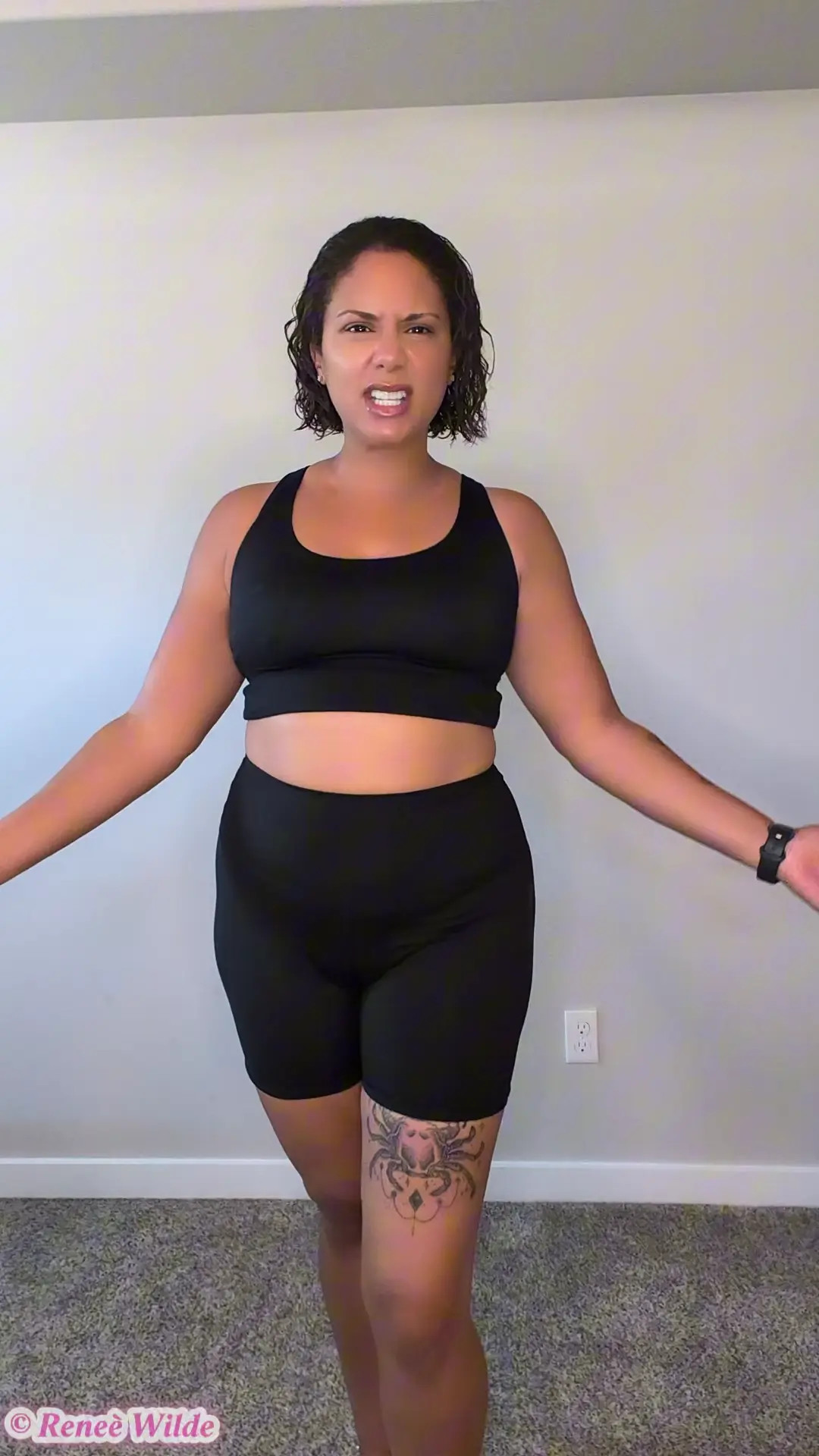 Exclusive Leak: MILF Renee Wilde - MILF Yoga Shorts Try On Haul SFW - Stream in FullHD | Hotleakxxx.com
