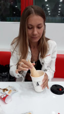 LadyEmotion - Sexy dance to rap with ice cream