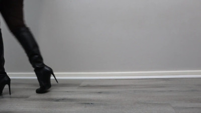 kinkylyrical - BOOTS : Modeling different pairs of boots