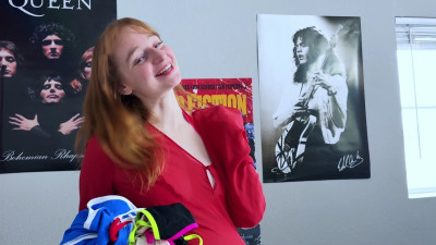 Delilah Cass - Pregnant Girlfriend's Bikini Dilemma