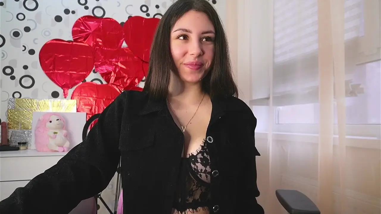 Exclusive Leak: Sharkgirl22 - Cute girl invites to chat - Stream in FullHD | Hotleakxxx.com