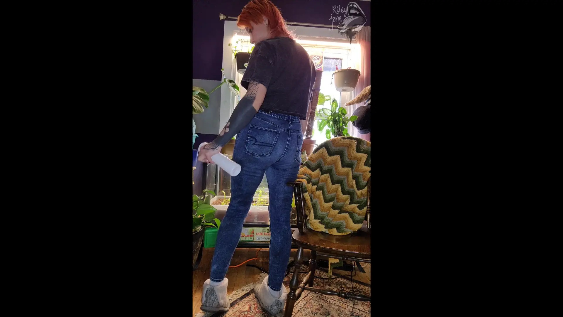 Exclusive Leak: SillySlutRiley - Plant Room Playtime - Stream in FullHD | Hotleakxxx.com