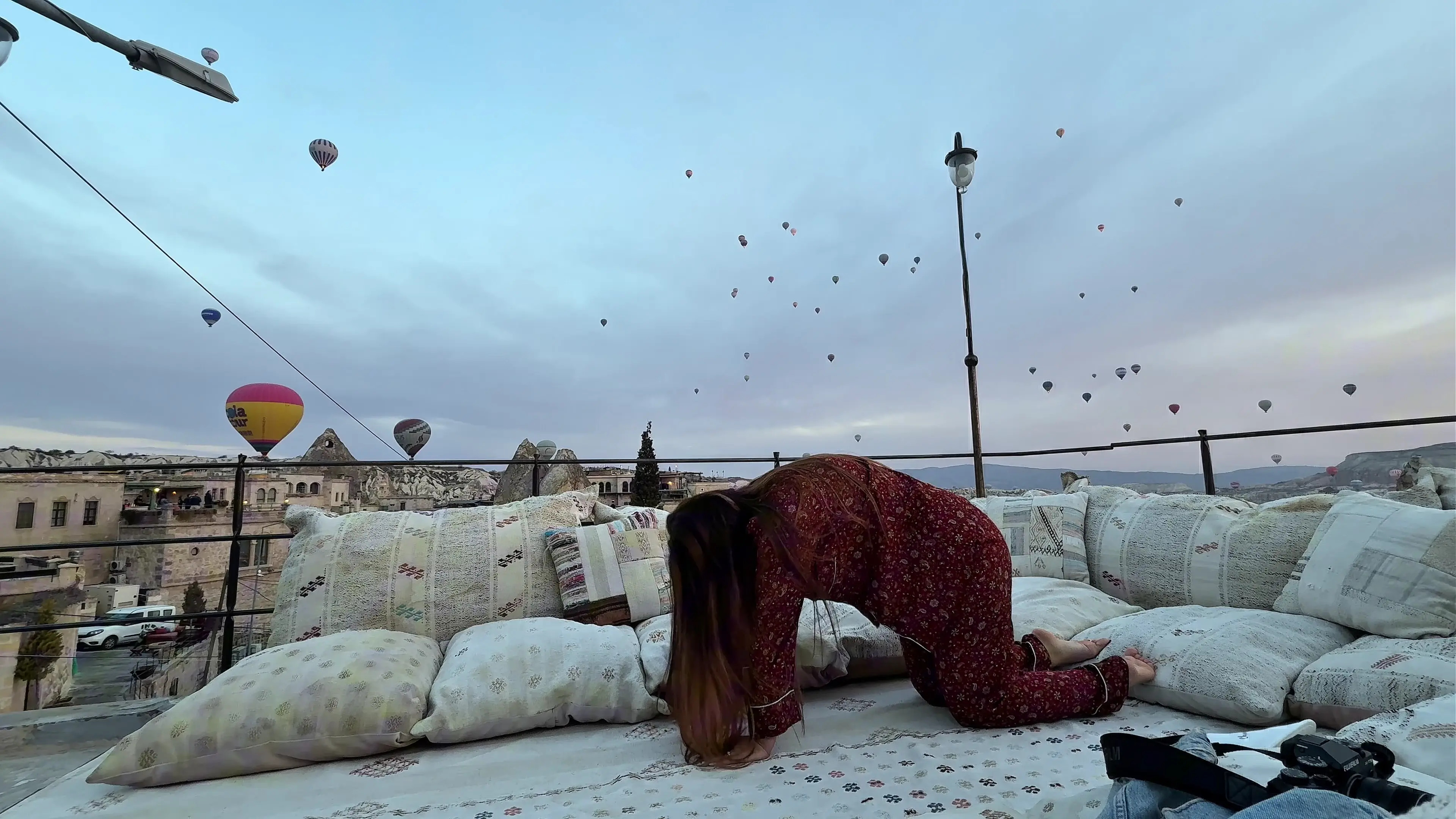 Exclusive Leak: Ittybittycherry - Yoga in Cappadocia - Stream in FullHD | Hotleakxxx.com