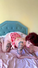 petiterousse - Redhead's Jiggle Dance
